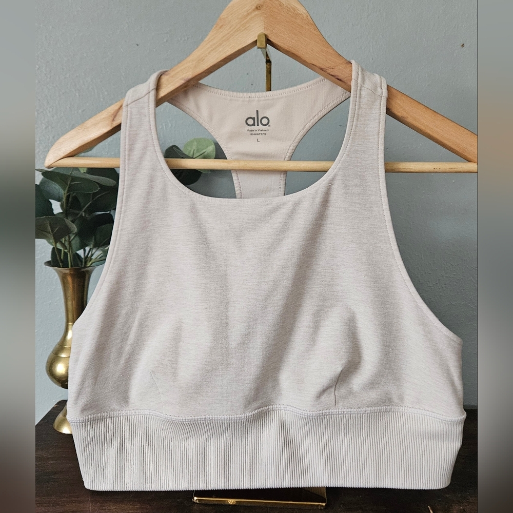 ALO Yoga Women's Light Gray High Neck Sports Bra - Picture 2 of 9